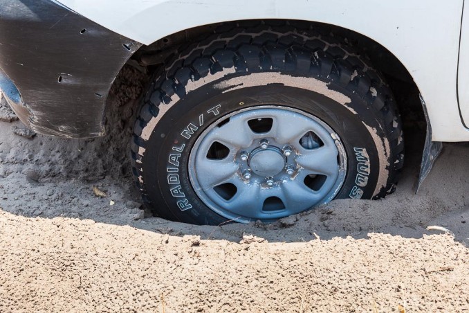 Mit Auto im Sand stecken geblieben bei Horseshoe