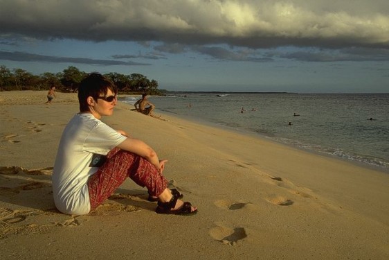 Elisabeth am Strand in Hawaii